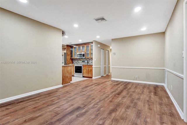 4120 NW 78th Ln, Coral Springs, FL 33065