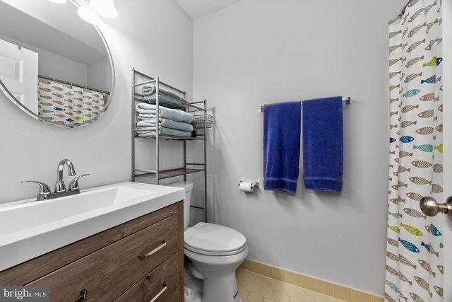 132 BASSWOOD CT, Warrington, PA 18976