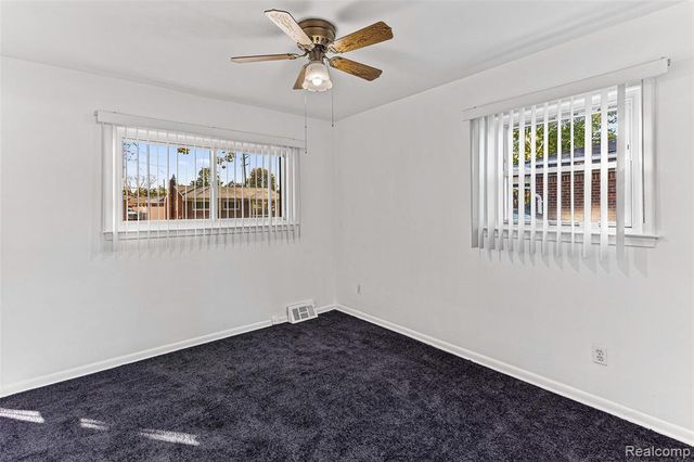 5743 Plainfield Street, Dearborn Heights, MI 48127