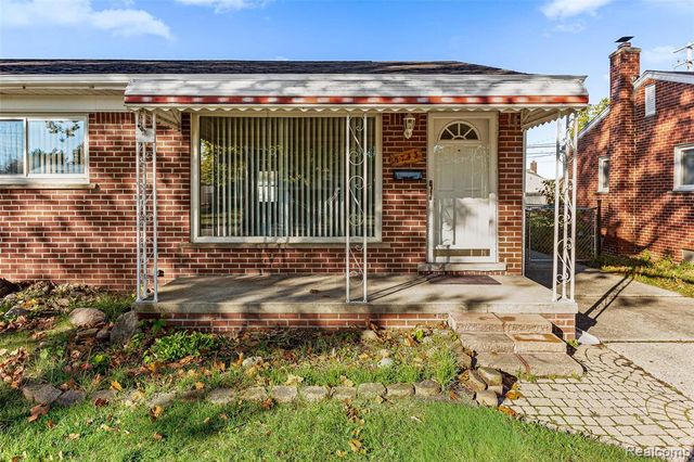 5743 Plainfield Street, Dearborn Heights, MI 48127