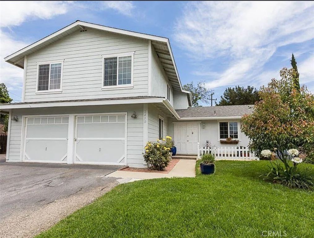 2490 Invar Court, Simi Valley, CA 93065