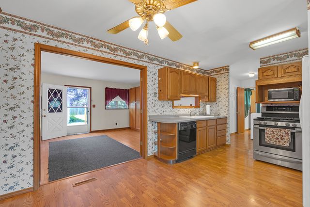 36672 N Traer Terrace, Gurnee, IL 60031