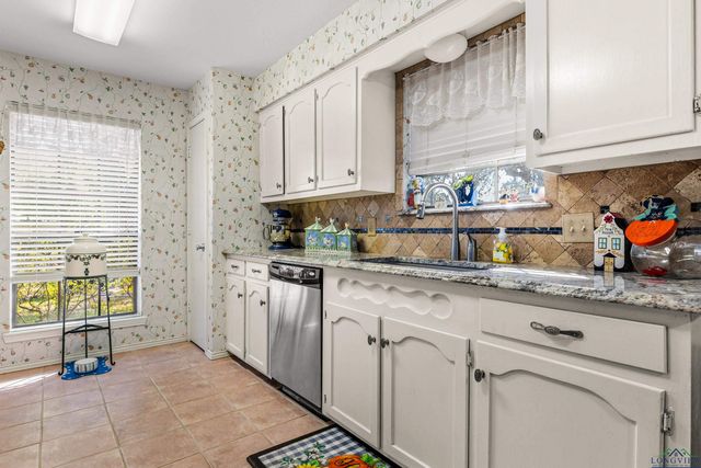 1805 Northpark Cr., Longview, TX 75605