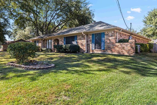 1805 Northpark Cr., Longview, TX 75605