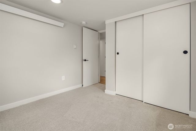 2302 E Pike Street, Seattle, WA 98122
