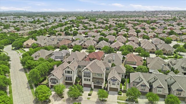 1110 Emerson Park Lane, Irving, TX 75063