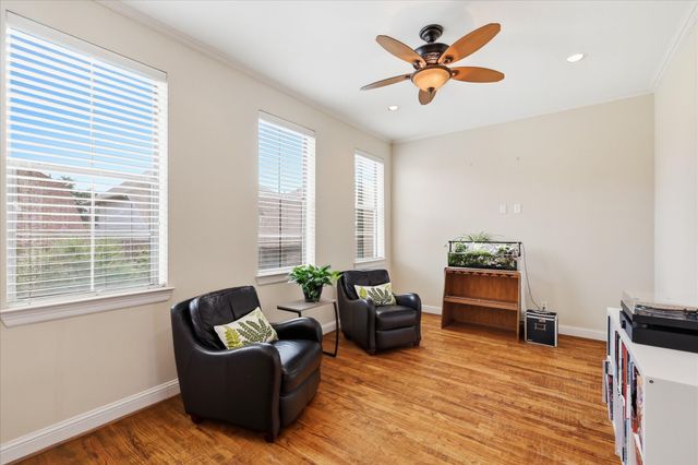 1110 Emerson Park Lane, Irving, TX 75063