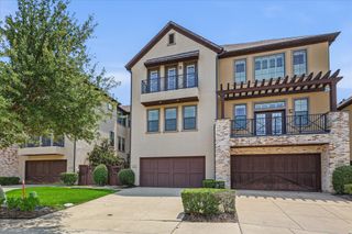 1110 Emerson Park Lane, Irving, TX 75063