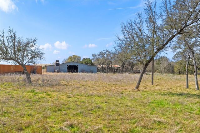 4521 FM 1283, Bandera, TX 78063