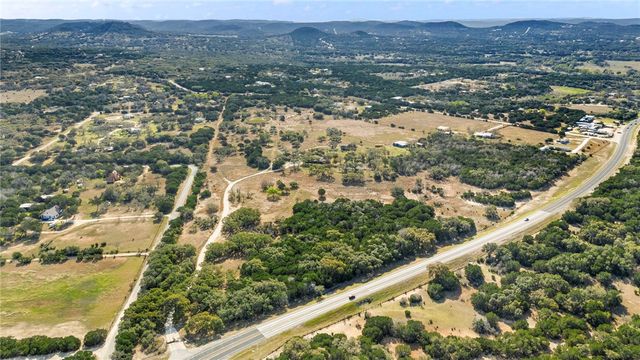 4521 FM 1283, Bandera, TX 78063