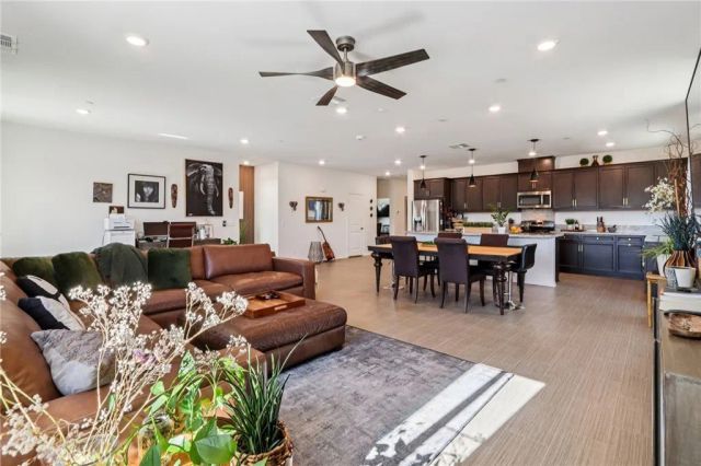 29913 Solardo Drive, Menifee, CA 92585