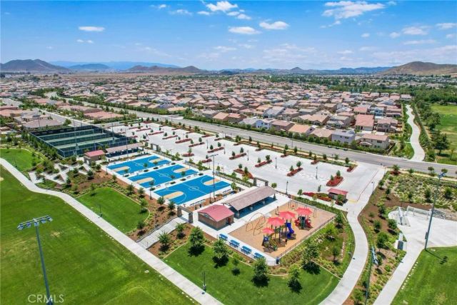 29913 Solardo Drive, Menifee, CA 92585