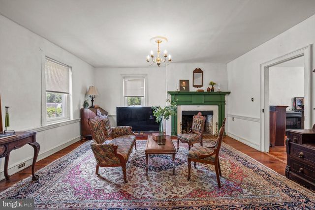 4 N GREENWICH ST, Alloway, NJ 08001