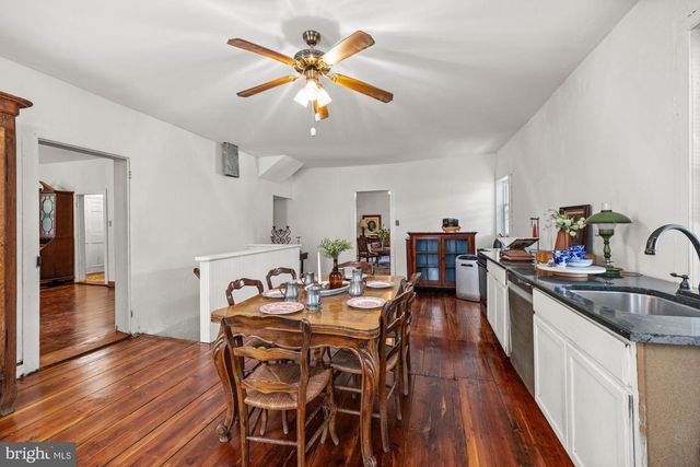 4 N GREENWICH ST, Alloway, NJ 08001