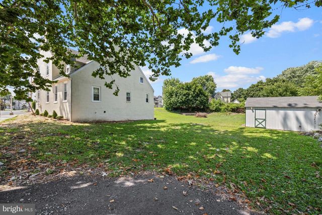 4 N GREENWICH ST, Alloway, NJ 08001