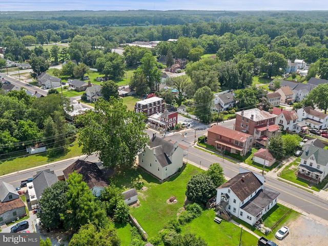 4 N GREENWICH ST, Alloway, NJ 08001