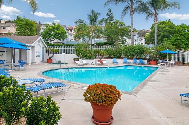 9910 Scripps Vista Way 4, San Diego, CA 92131