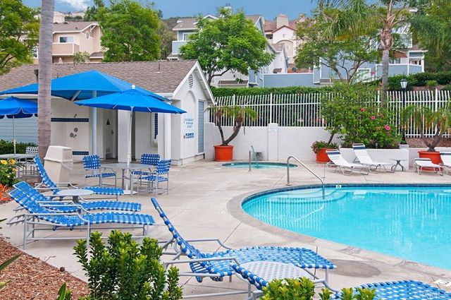 9910 Scripps Vista Way 4, San Diego, CA 92131