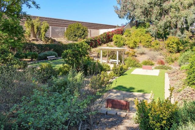9910 Scripps Vista Way 4, San Diego, CA 92131