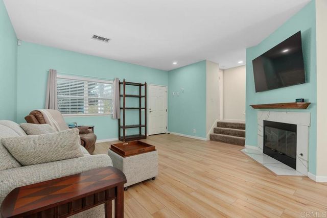 9910 Scripps Vista Way 4, San Diego, CA 92131