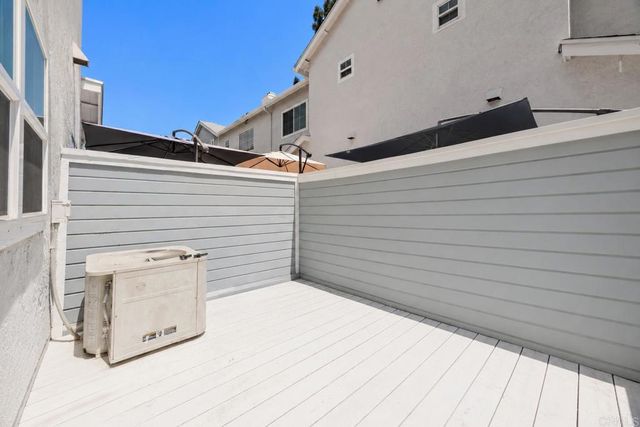 9910 Scripps Vista Way 4, San Diego, CA 92131
