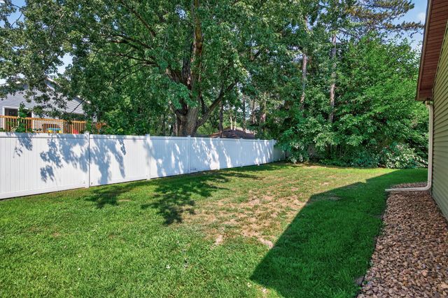 1623 Highway 96 E, White Bear Lake, MN 55110