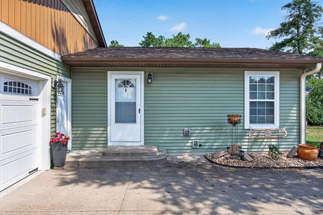 1623 Highway 96 E, White Bear Lake, MN 55110
