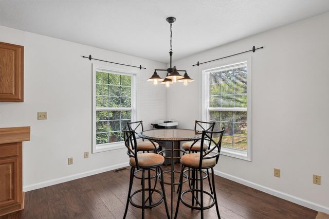 1623 Highway 96 E, White Bear Lake, MN 55110