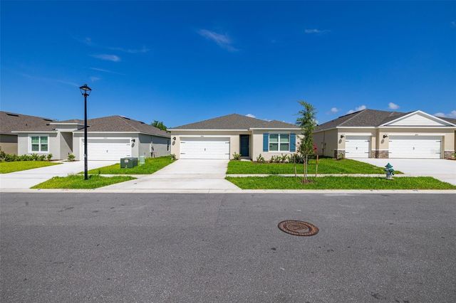 2893 HOUSE FINCH ROAD, Harmony, FL 34773