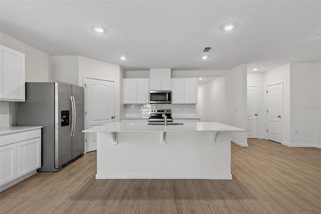 2893 HOUSE FINCH ROAD, Harmony, FL 34773