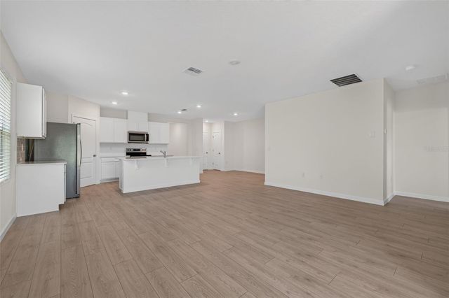 2893 HOUSE FINCH ROAD, Harmony, FL 34773