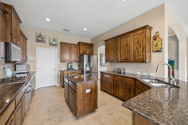 2936 Sawtimber Trail, Fort Worth, TX 76244