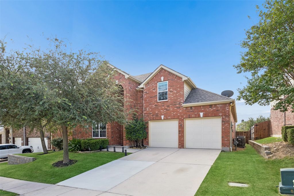2936 Sawtimber Trail, Fort Worth, TX 76244