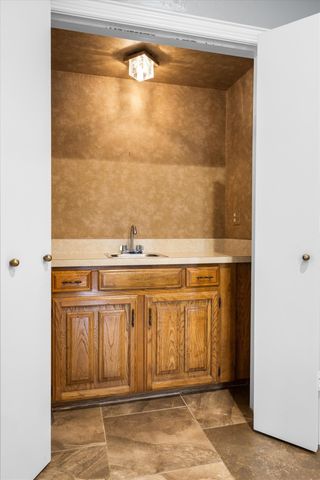 2214 Valley Mill, Carrollton, TX 75006