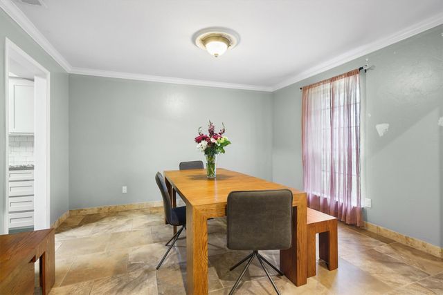 2214 Valley Mill, Carrollton, TX 75006