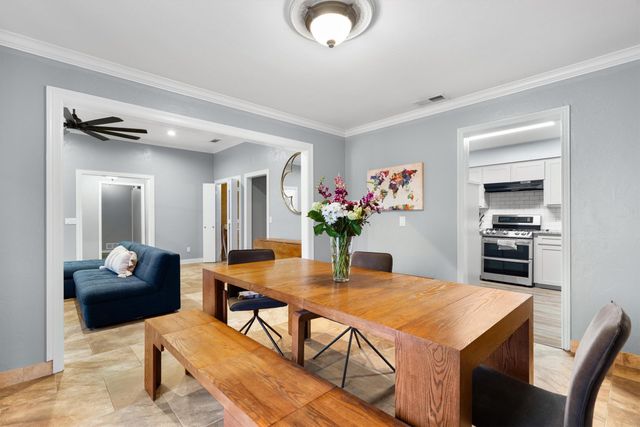 2214 Valley Mill, Carrollton, TX 75006