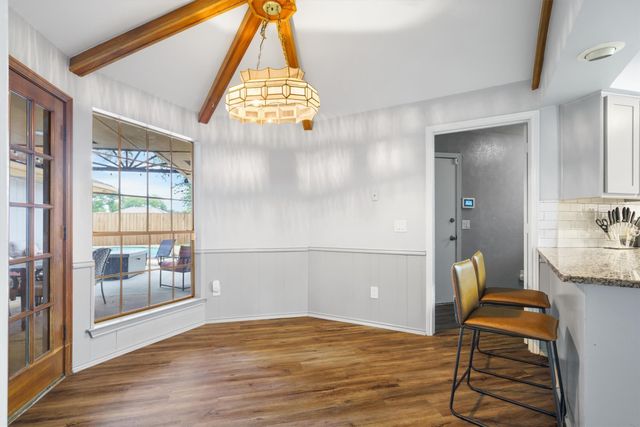 2214 Valley Mill, Carrollton, TX 75006