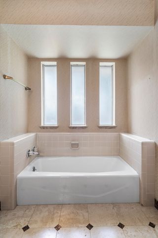 2214 Valley Mill, Carrollton, TX 75006