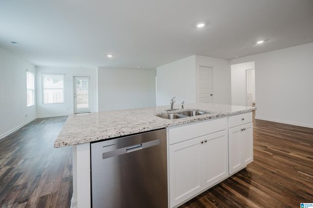 4219 COAL CREEK LOOP, Mount Olive, AL 35117