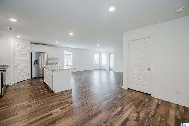 4219 COAL CREEK LOOP, Mount Olive, AL 35117