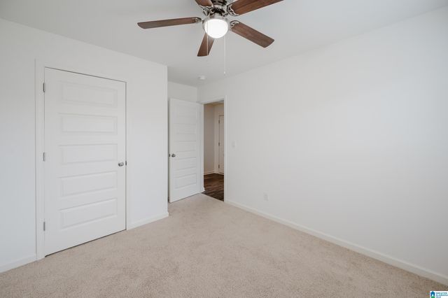 4219 COAL CREEK LOOP, Mount Olive, AL 35117