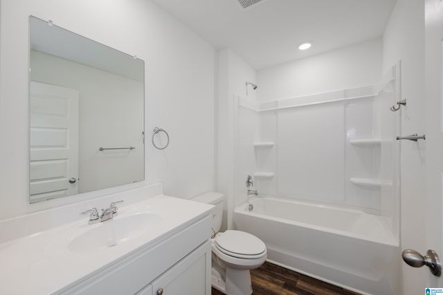 4219 COAL CREEK LOOP, Mount Olive, AL 35117