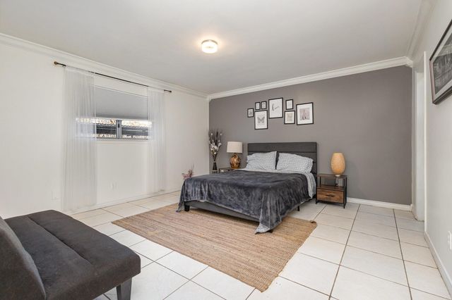 5051 Les Chateaux Drive 138, Dallas, TX 75235
