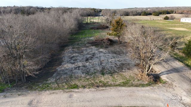 016B Ranch Rd Circle, Farmersville, TX 75442