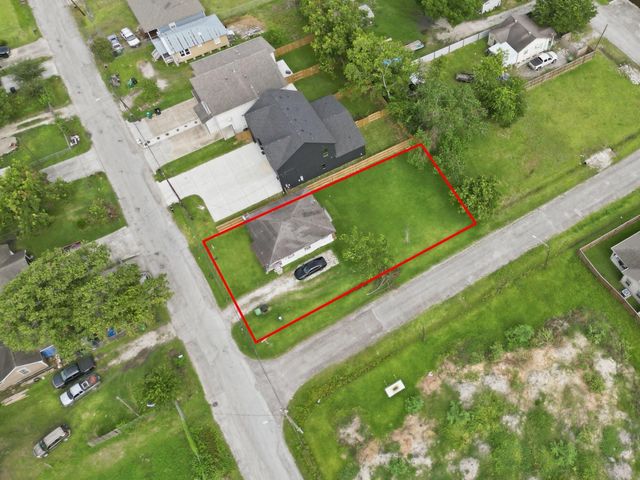 7952 Bonaire Street, Houston, TX 77028