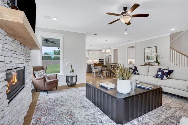 MM Charleston, Windsor, VA 23487