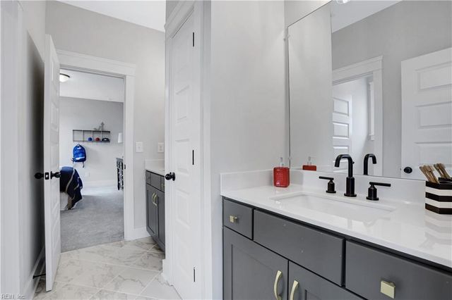 MM Charleston, Windsor, VA 23487