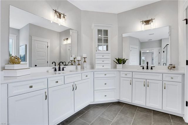 MM Charleston, Windsor, VA 23487