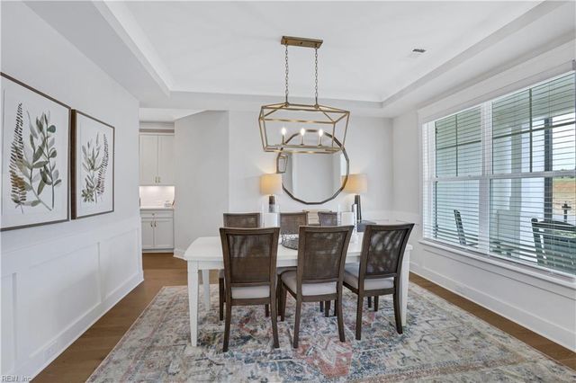 MM Charleston, Windsor, VA 23487