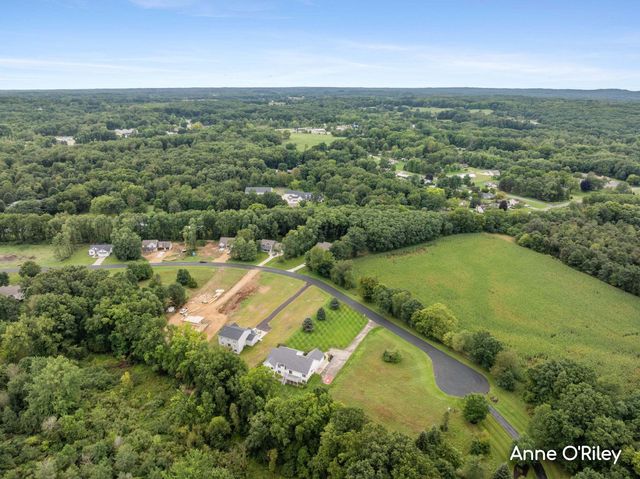2060 Dakota Trail, Hastings, MI 49058